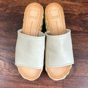 Dolce Vita Platform slides